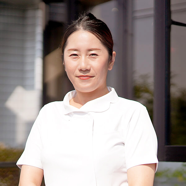 カスタマーサクセス部 副部長　反頭由紀子